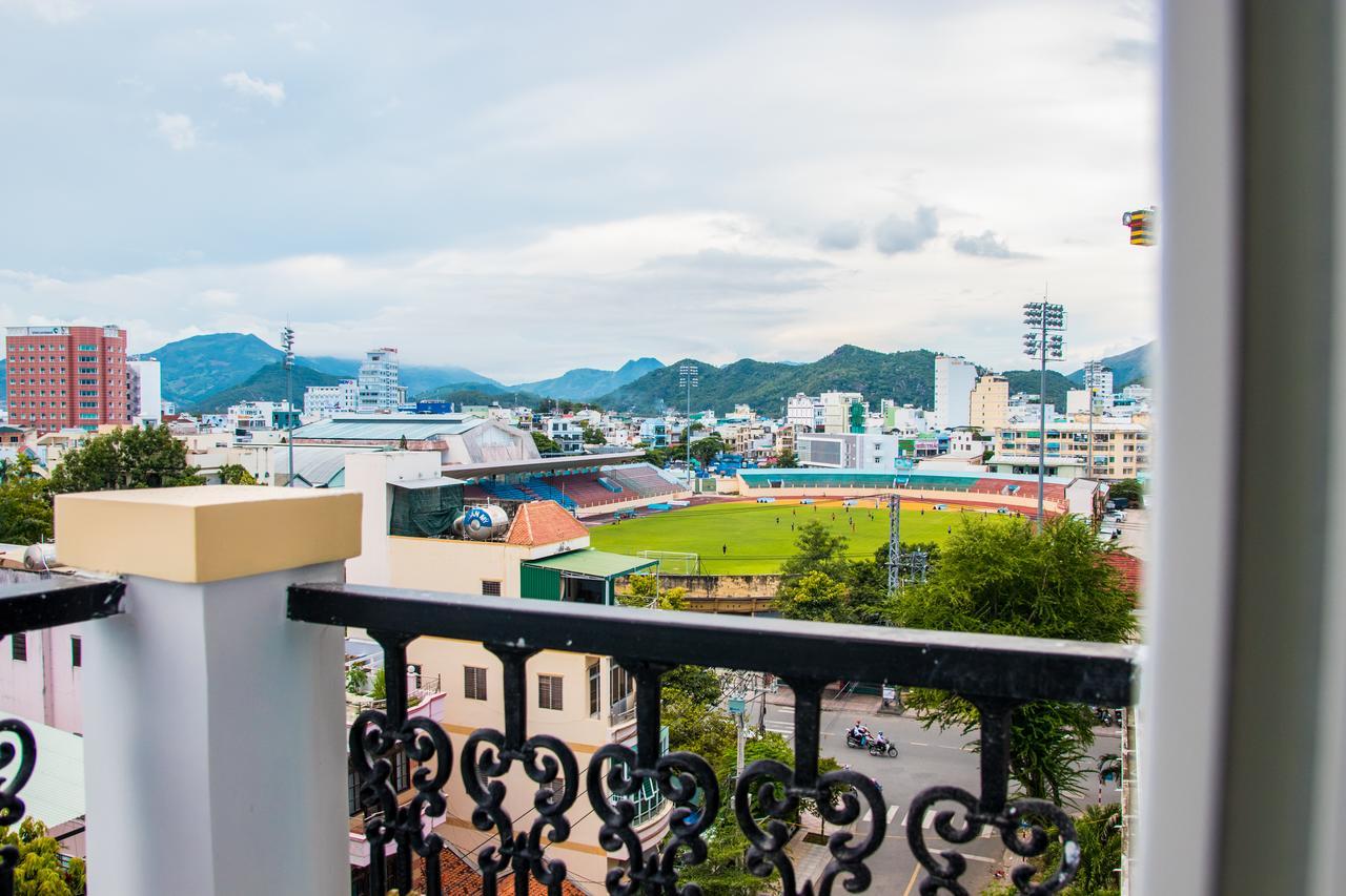 Maika Hotel Nha Trang Exterior photo